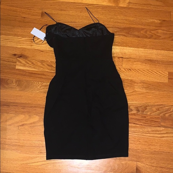 NWT ASTR the label ruffle bodycon dress - Picture 7 of 7